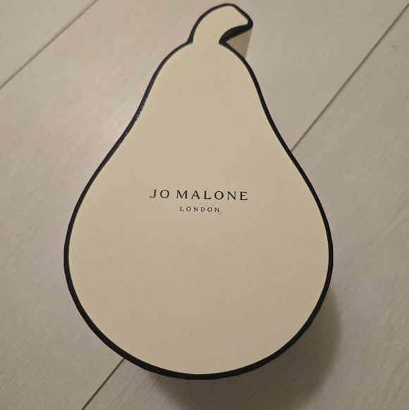 Jo Malone Accessories - Jo Malone London Pear-Shaped Box